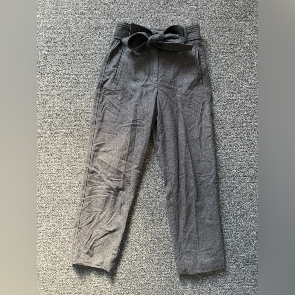 Wilfred Charcoal Gray Sweatpants